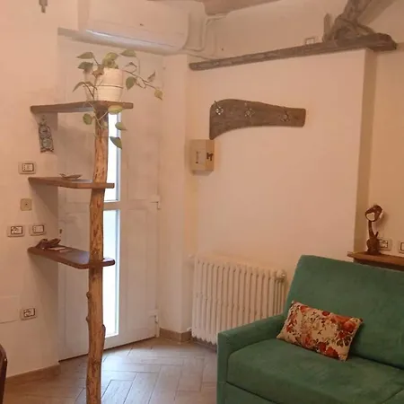 La Meridiana Maggiore 2 아파트 *